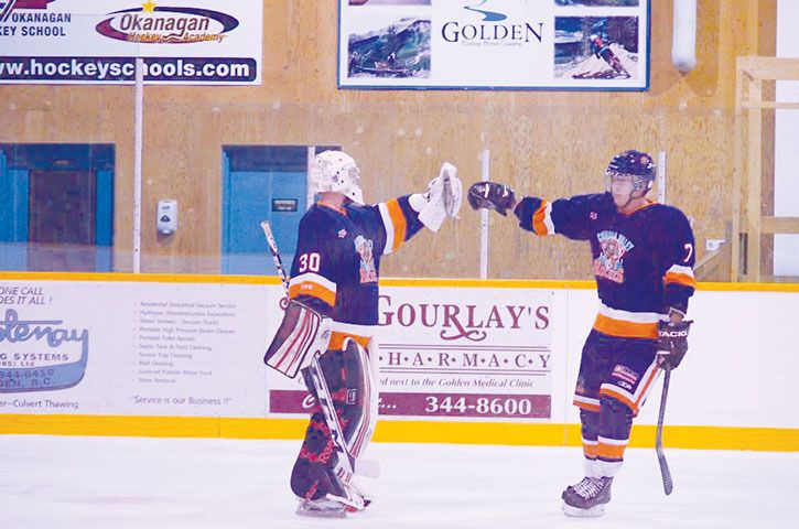 Invermere goaltender Brody Nelson