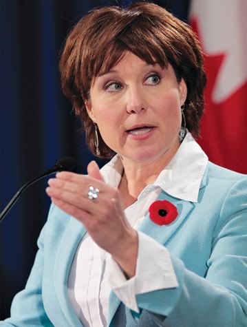 Premier Christy Clark speaks at Vancouver island economic summit in Nanaimo Wednesday.