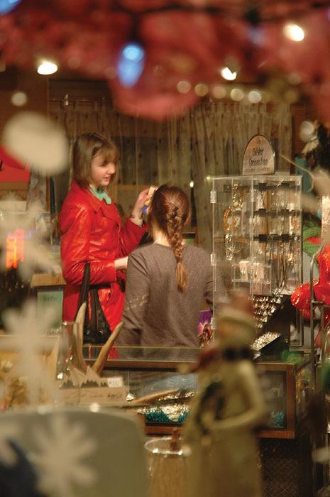 2006 — Shopping in downtown Invermere took on a decided Christmasy flavour Nov. 24 during the IBC's annual Light Up event.