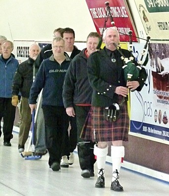 Congratulations to all teams participating in the Men's Steels Skins Bonspiel held at the Invermere District Curling Centre on February 18-20. Pieter Jansen piped the finalists around the rink.