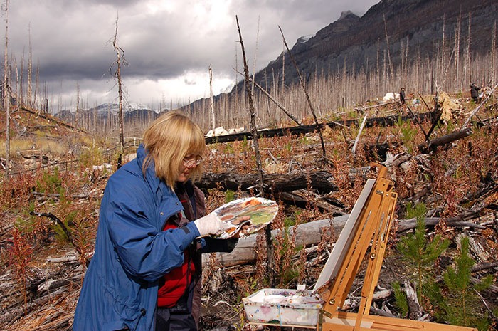 Susan Woolgar is one of several artists in Artym's 5th Mountain Sketches 'en plein air' painting excursion