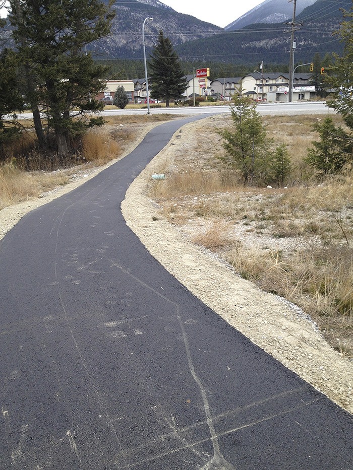 The new paved trail connecting Castle Rock