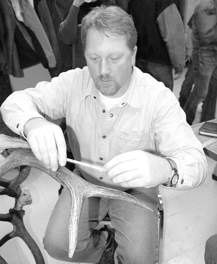 January 2007 —Radium Hot Springs resident Kent Kebe scores a set of elk antlers at the Lake Windermere District Rod and Gun Club’s chili dinner. The rack belonged to Dustin Gottinger