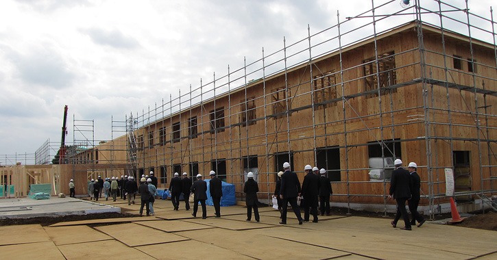 B.C. lumber trade delegation tours Matsudo elderly care home in Tokyo