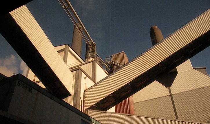 Harmac pulp mill near Nanaimo: forest products companies are major users of electricity.