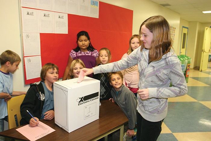 Students from Mrs. Stimming’s Grades 4/5 class at Windermere Elementary School organized a Student Vote Election at the school