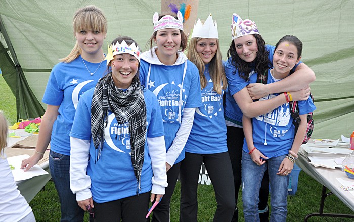 A group of youth volunteers shows their support for Relay for Life.