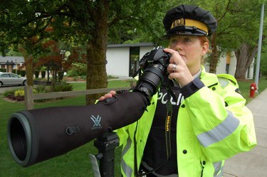 New distracted driving scopes allow police to spot offenders 1.2 kilometres away.