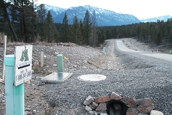 Colours fading are about the only changes to occur in Phase Three of the CastleRock subdivision since 2009