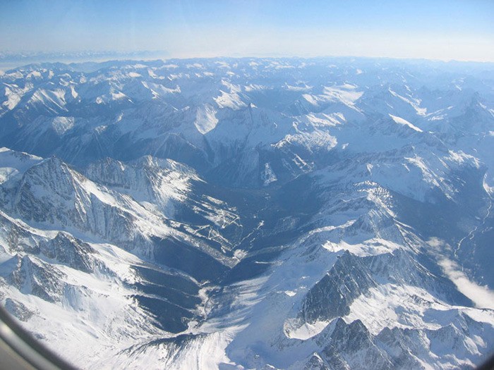 An aerial view of the upper Jumbo Valley.