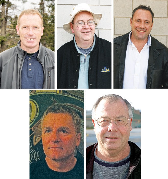 Dale Wilker; Rob Dunn; Dave McGrath; Richard Unger; Ray Brydon
