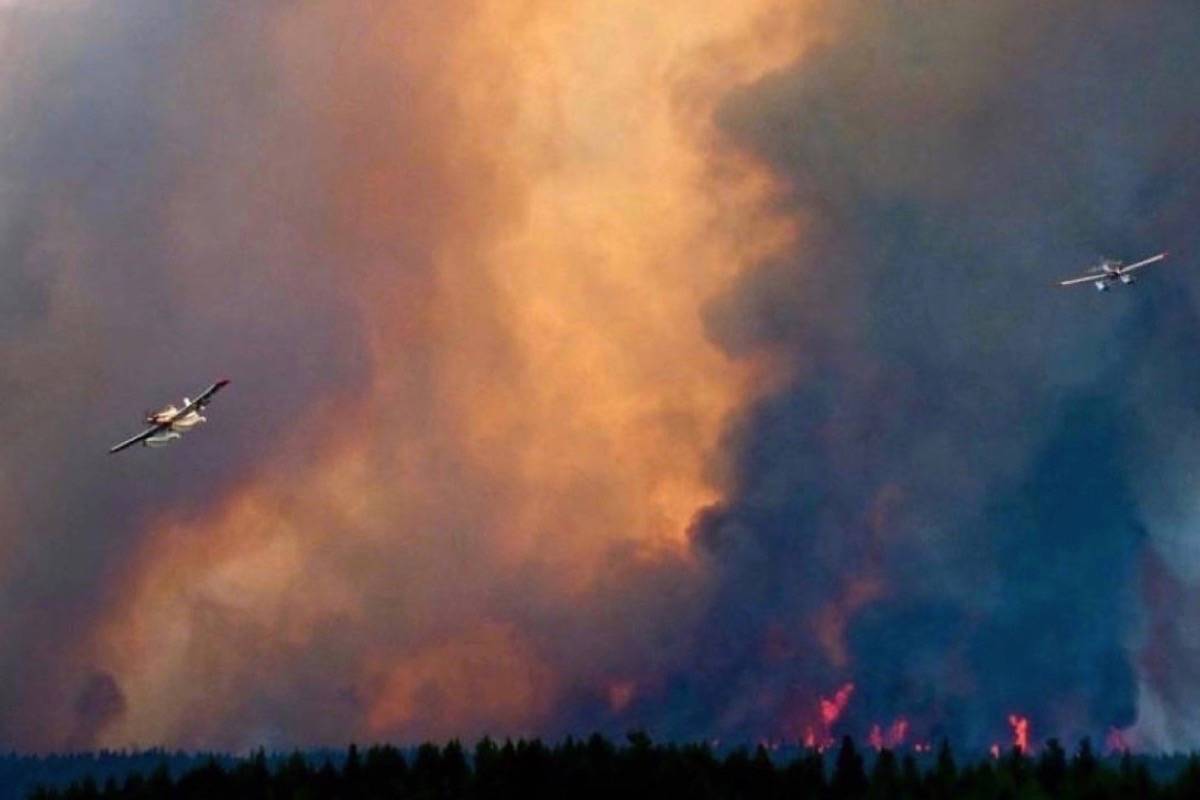 VIDEO: Help pours in from all over Canada for evacuees, firefighters in B.C.