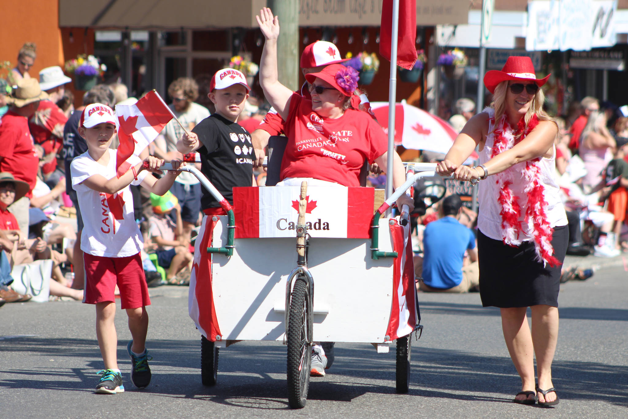 PHOTOS: Sunshine and celebrations for Canada Day